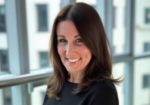 Nhà sáng lập 6Sense Amanda Kahlow huy động 30 triệu USD cho startup AI bán hàng 1Mind 4 Nhà sáng lập 6Sense Amanda Kahlow huy động 30 triệu USD cho startup AI bán hàng 1Mind