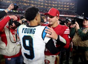 49ers chật vật thắng Panthers: Cần cải thiện!