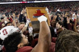Stanford gây bất ngờ lớn tại Big Game 20 Stanford gây bất ngờ lớn tại Big Game