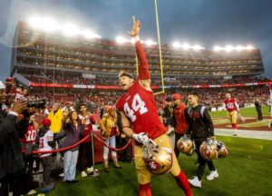 Cầu thủ Kyle Juszczyk của 49ers trở về Ohio, hướng tới cột mốc mới 19 Cầu thủ Kyle Juszczyk của 49ers trở về Ohio, hướng tới cột mốc mới