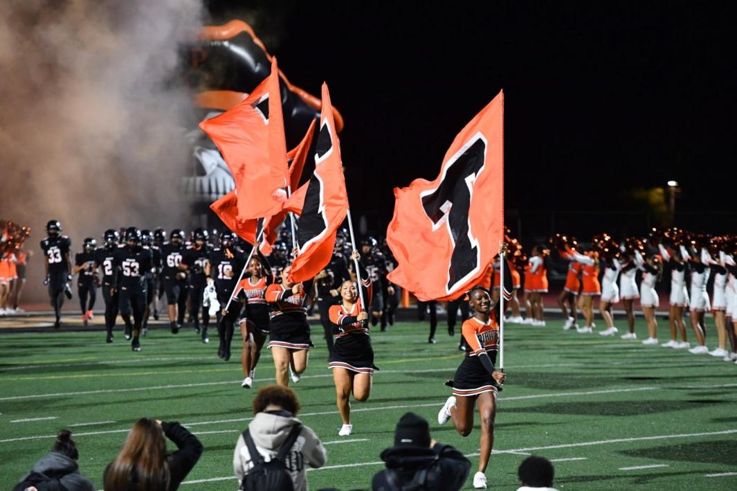 Thể thao trung học: Serra tái đấu Riordan? 1 BNG L PITTSBURGFB 1114 12