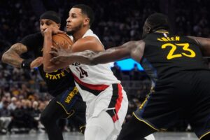 Vấn Đề ‘Lớn’ Của Đội Warriors Đã Lộ Rõ. Liệu Tập Luyện Có Khắc Phục Được Không? 4 Vấn Đề ‘Lớn’ Của Đội Warriors Đã Lộ Rõ. Liệu Tập Luyện Có Khắc Phục Được Không?