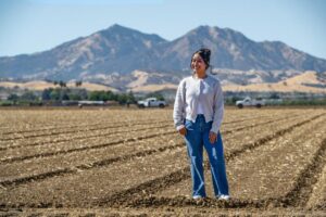 Share the Spirit: Hijas del Campo Nâng Đỡ Nông Nhân tại Đông Quận Contra Costa