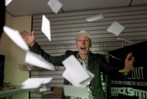 Nghệ sĩ gốc Bay Area thành công với tạp chí Knocksmith