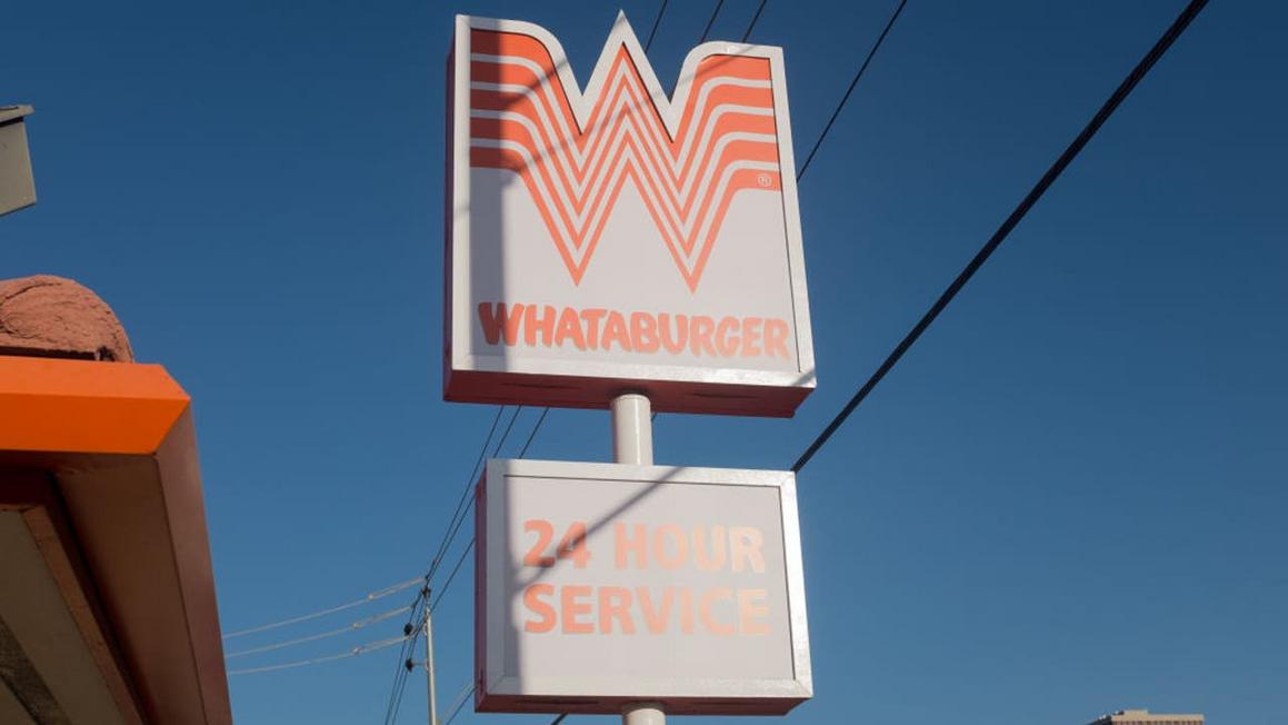 Whataburger Ưu Đãi Taquito Miễn Phí Cho Cựu Quân Nhân Đến Cuối Năm 1 GettyImages 1185239229