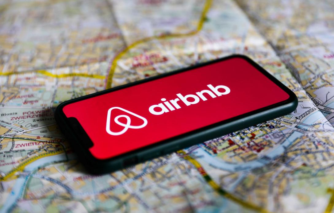Airbnb Thử Nghiệm Dịch Vụ Bổ Sung Hàng Tạp Hóa Với Instacart 1 GettyImages 1234731223
