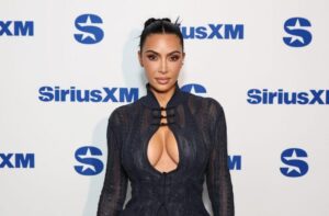 Kim Kardashian: ChatGPT khiến cô rớt các kỳ thi luật California 'liên tục' 8 Kim Kardashian: ChatGPT khiến cô rớt các kỳ thi luật California ‘liên tục’
