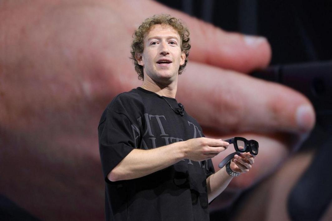 Kiện tụng: Meta bị cáo buộc cho phép đăng tải buôn bán tình dục trên Instagram 1