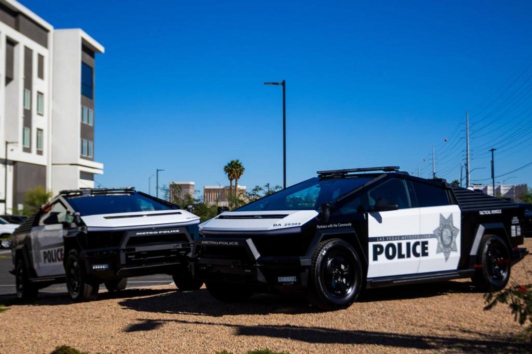 Las Vegas Police Cybertrucks 34384 1