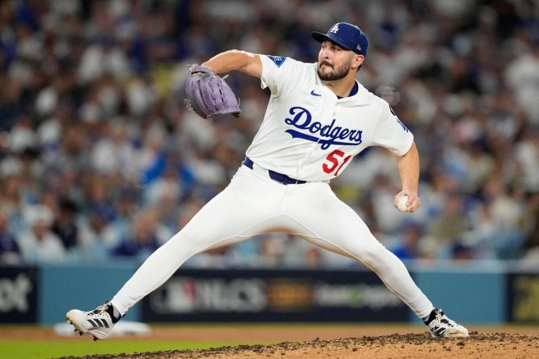 Tin buồn: Con gái của cầu thủ Dodgers Alex Vesia qua đời sau khi vắng mặt tại World Series 1 NLCS Brewers Dodgers Baseball 89038 00c432