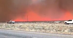 Cháy rừng California lan nhanh