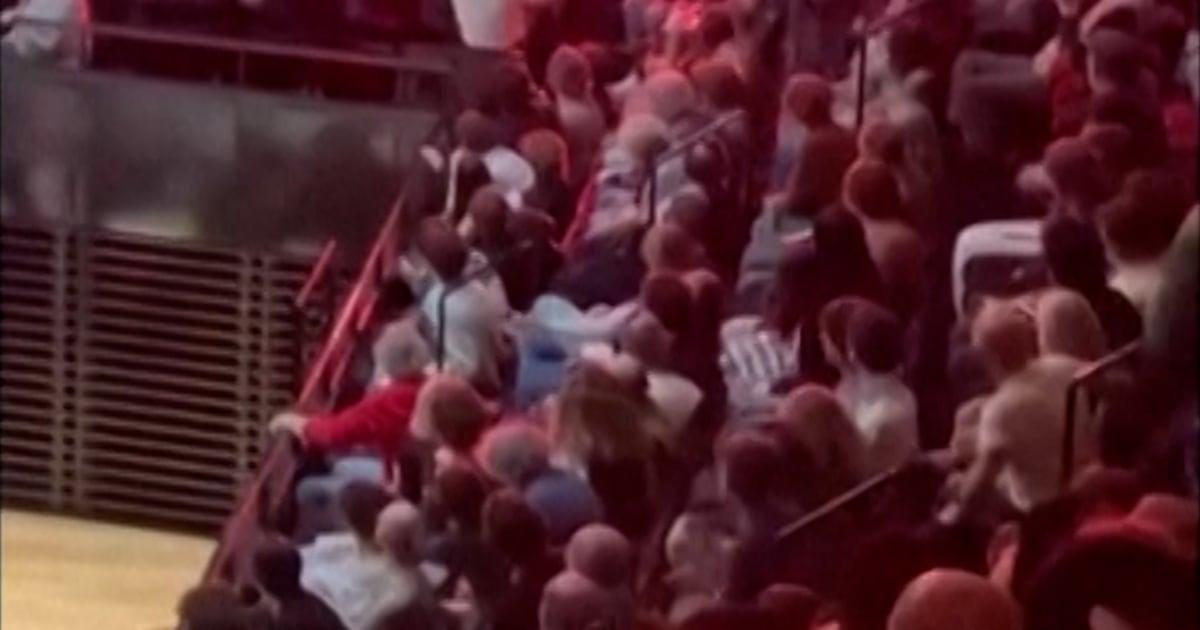 Paris Concert Thumb Vert a5bvgs