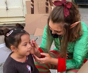 Saratoga tổ chức lễ thắp sáng cây thông Noel vào ngày 28/11 15 Saratoga tổ chức lễ thắp sáng cây thông Noel vào ngày 28/11