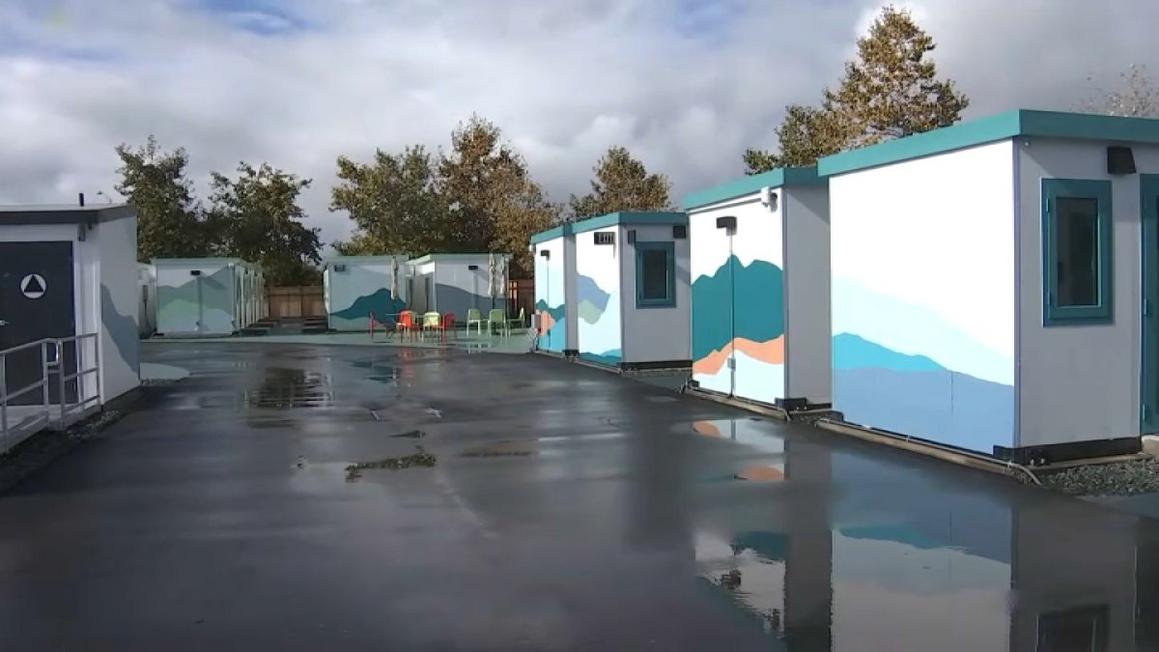 Mở cửa khu nhà ở chuyển tiếp mới tại San Jose 1 SJ Transitional Housing