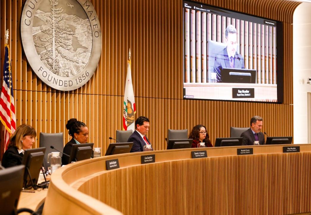 SJM L CORPREMOV 10XX 27 1