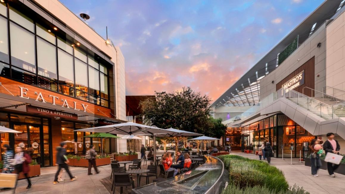 Khu mua sắm Valley Fair ở San Jose chuẩn bị khai trương các cửa hàng mới 1 SJM L SJVALLEYFAIR 02