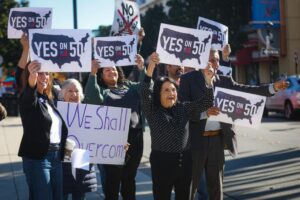 Dự luật 50 California được thông qua, đánh dấu thắng lợi cho Gavin Newsom và Đảng Dân chủ 10 Dự luật 50 California được thông qua, đánh dấu thắng lợi cho Gavin Newsom và Đảng Dân chủ