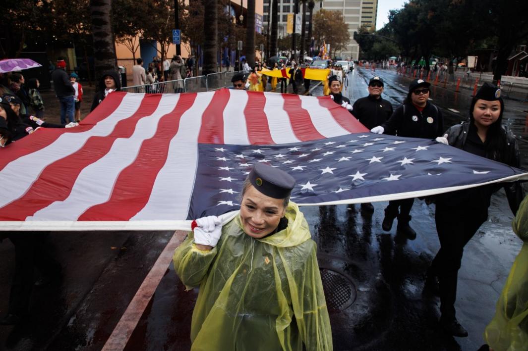 Ngày Cựu Chiến Binh: Những nơi nào đóng cửa và rơi vào Thứ Hai hay Thứ Ba? 1 SJM L VETPARADE 1112 4
