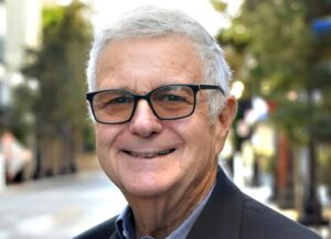 Larry Magid: Đa số ứng dụng Google hoạt động trên iPhone, nhưng điều ngược lại thì không 8 Larry Magid: Đa số ứng dụng Google hoạt động trên iPhone, nhưng điều ngược lại thì không