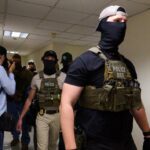 San Mateo County thắt chặt giới hạn hợp tác với ICE 37 San Mateo County thắt chặt giới hạn hợp tác với ICE