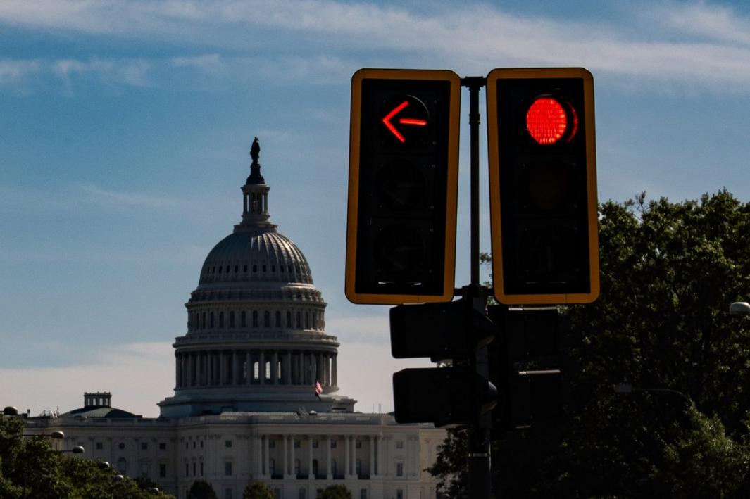 Không chỉ giá cả, người Mỹ lo lắng về việc làm 1 SJM Z OPED THIESSEN 1005 SHUTDOWN