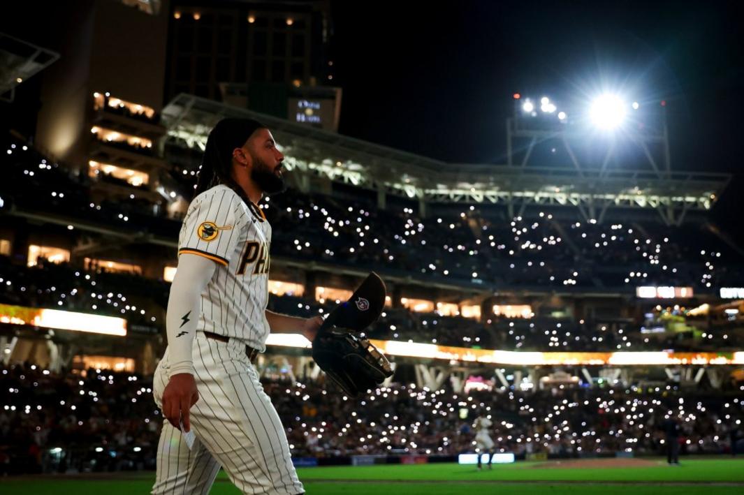 Gia đình Seidler rao bán, Padres được rao giá 'bất động sản ven biển' 1 SUT L padres 0912 037