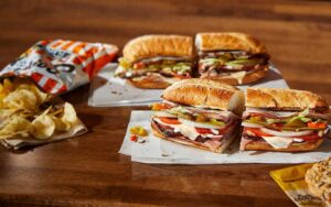 Những Địa Điểm Ăn Mừng Ngày Bánh Sandwich Quốc Gia Tại Houston 25 Những Địa Điểm Ăn Mừng Ngày Bánh Sandwich Quốc Gia Tại Houston