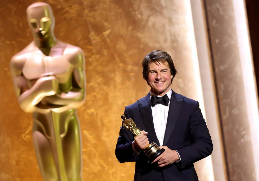 Tom Cruise không rời phòng tiệc sau khi nhận Oscar đầu tiên 1 TomCruise