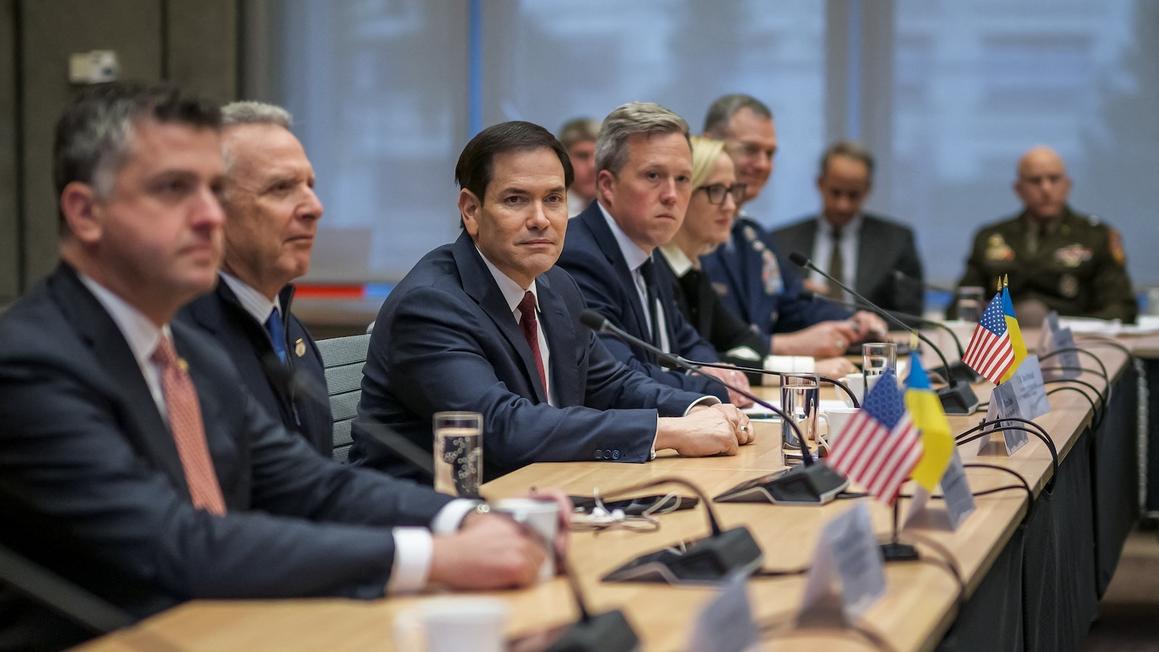 Đàm phán hòa bình Ukraine tại Geneva 'hiệu quả' 1 US ukraine geneva delegation gty CW