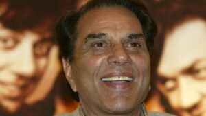 Ngôi sao Bollywood Dharmendra qua đời ở tuổi 89