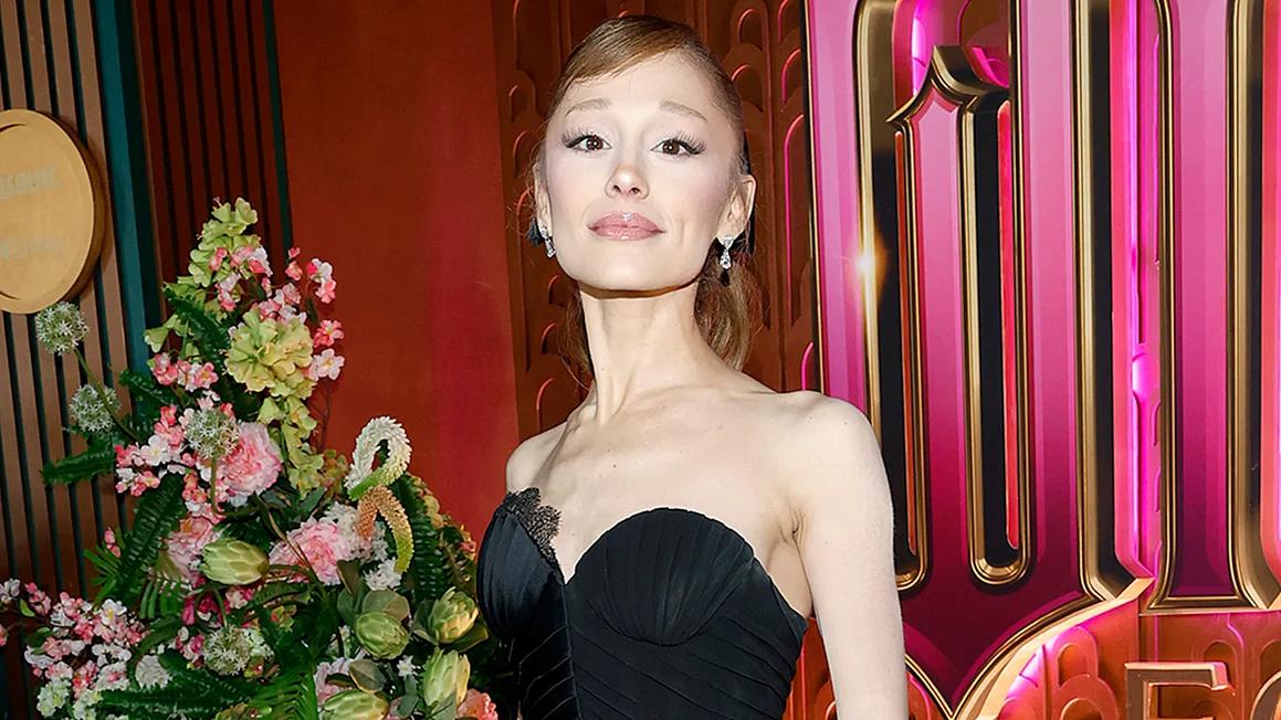 Ariana Grande phản pháo những bình luận về cân nặng trong buổi quảng bá phim 'Wicked' 1 ariana grande wicked for good