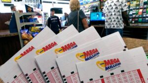 Giải Mega Millions lên mức 900 triệu đô la
