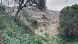 California: Cảnh Báo Di Tản Vì Mưa Lớn Đe Dọa Các Khu Vực Cháy Rừng 7 California: Cảnh Báo Di Tản Vì Mưa Lớn Đe Dọa Các Khu Vực Cháy Rừng