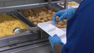 HISD Mở Rộng Chương Trình Bữa Ăn khi Chính Phủ Đóng Cửa 6 HISD Mở Rộng Chương Trình Bữa Ăn khi Chính Phủ Đóng Cửa