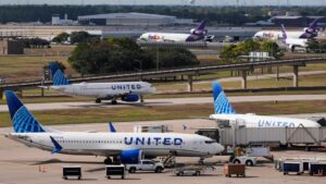 Mỹ có thể cắt giảm 20% chuyến bay nếu tình hình xấu đi, Bộ Trưởng Duffy cảnh báo 9 Mỹ có thể cắt giảm 20% chuyến bay nếu tình hình xấu đi, Bộ Trưởng Duffy cảnh báo