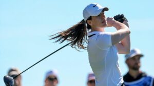 Caitlin Clark Giao Lưu Golf Với Nelly Korda, Gây Ấn Tượng Cho Người Hâm Mộ Bằng Kỹ Năng Gạt Bóng 21 Caitlin Clark Giao Lưu Golf Với Nelly Korda, Gây Ấn Tượng Cho Người Hâm Mộ Bằng Kỹ Năng Gạt Bóng