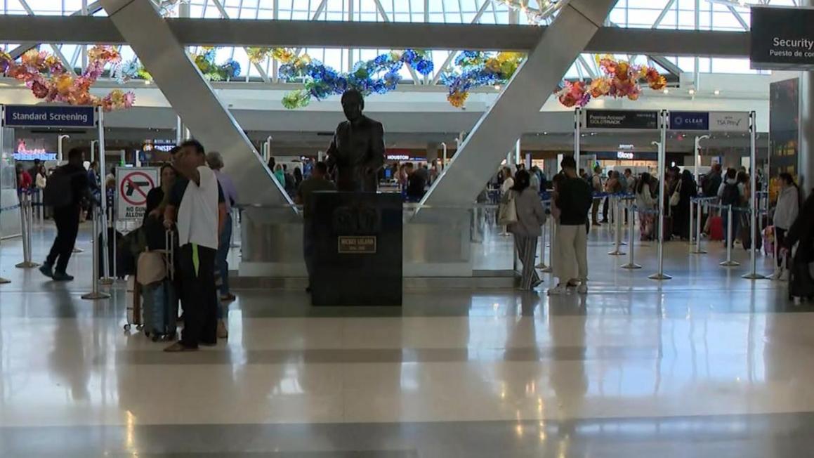 Sân bay Houston sẵn sàng đón lượng lớn khách đi lại dịp Lễ Tạ Ơn 1 cc8b505d 9178 4ed3 872b