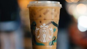Starbucks hé lộ mẫu ly mừng Lễ Tạ Ơn 2025 7 Starbucks hé lộ mẫu ly mừng Lễ Tạ Ơn 2025