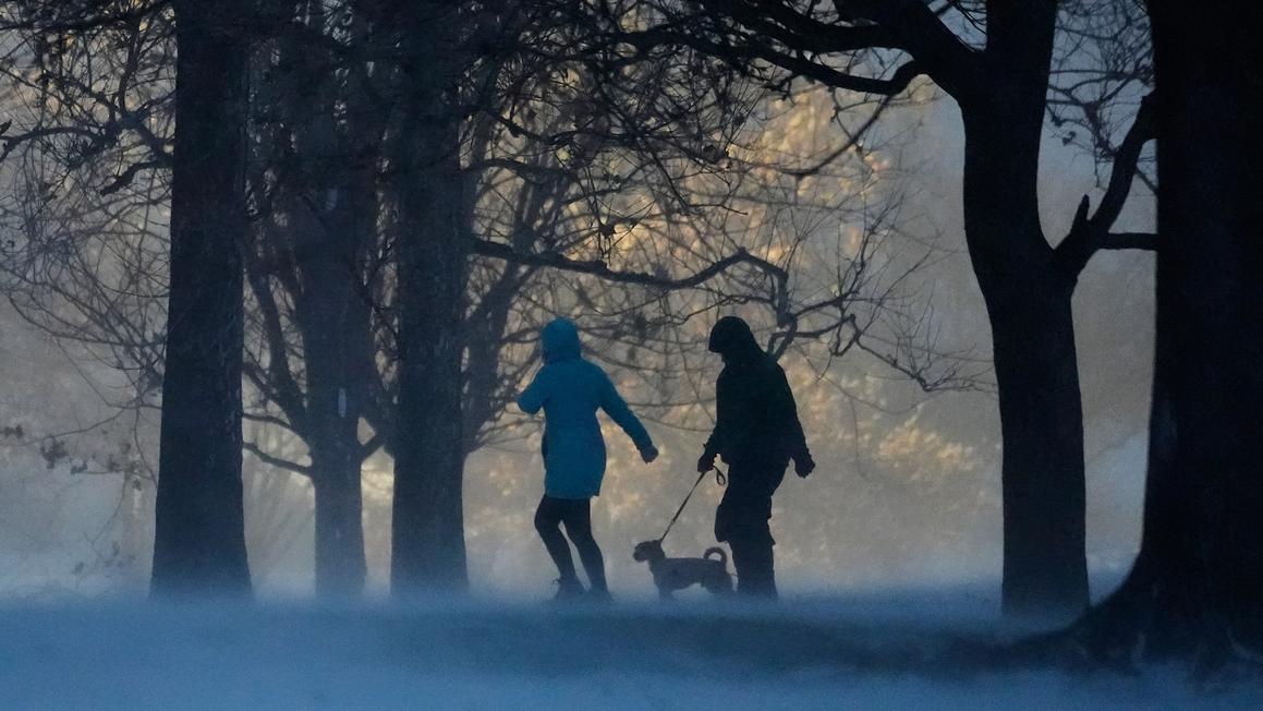 Bão mùa đông gây hủy chuyến bay tại Trung Tây Hoa Kỳ, Chicago 1 chicago