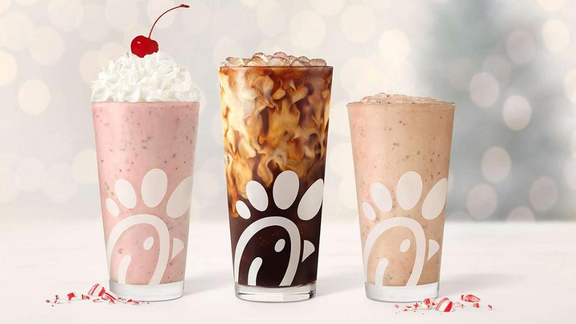 Chick-fil-A Đem Trở Lại Các Món Khoái Khẩu Vị Bạc Hà Cho Mùa Lễ 1 chickfila peppermint drinks