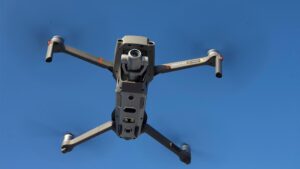 Florida Sử Dụng Hàng Trăm Drone Trung Quốc Tịch Thu Cho Tập Bắn