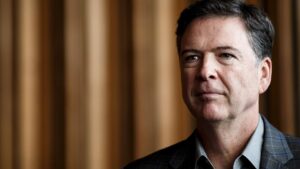 Thẩm Phán Vụ Comey Lên Tiếng Cảnh Báo Về 'Sai Lầm Điều Tra Nghiêm Trọng' 16 Thẩm Phán Vụ Comey Lên Tiếng Cảnh Báo Về ‘Sai Lầm Điều Tra Nghiêm Trọng’