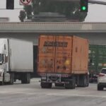 Chính phủ Liên bang cáo buộc California cấp giấy phép lái xe thương mại cho người nhập cư không có giấy tờ 38 Chính phủ Liên bang cáo buộc California cấp giấy phép lái xe thương mại cho người nhập cư không có giấy tờ