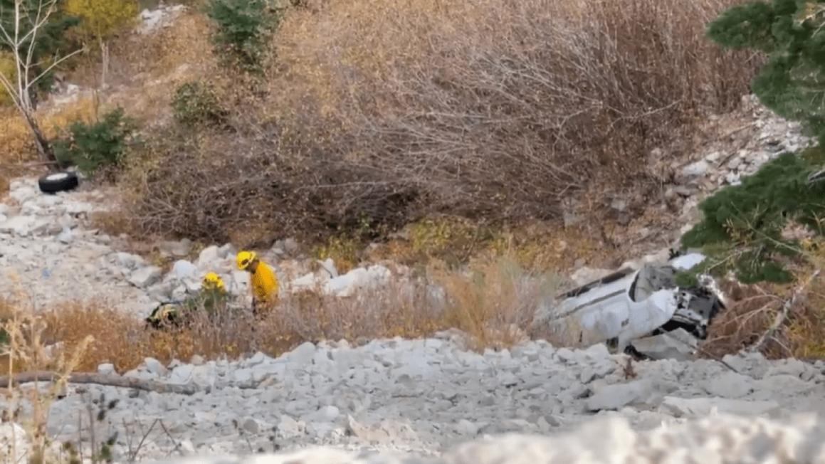 Tài xế được cứu sau khi xe lao xuống sườn núi gần Big Bear 1 crash big bear san bernardino 2025 11 11 142548
