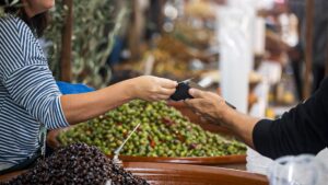 Cảnh Báo Về Chiêu Trộm Cắp Mới Nhắm Vào Người Dùng Thanh Toán Bằng 'Chạm-Để-Trả' 9 Cảnh Báo Về Chiêu Trộm Cắp Mới Nhắm Vào Người Dùng Thanh Toán Bằng ‘Chạm-Để-Trả’