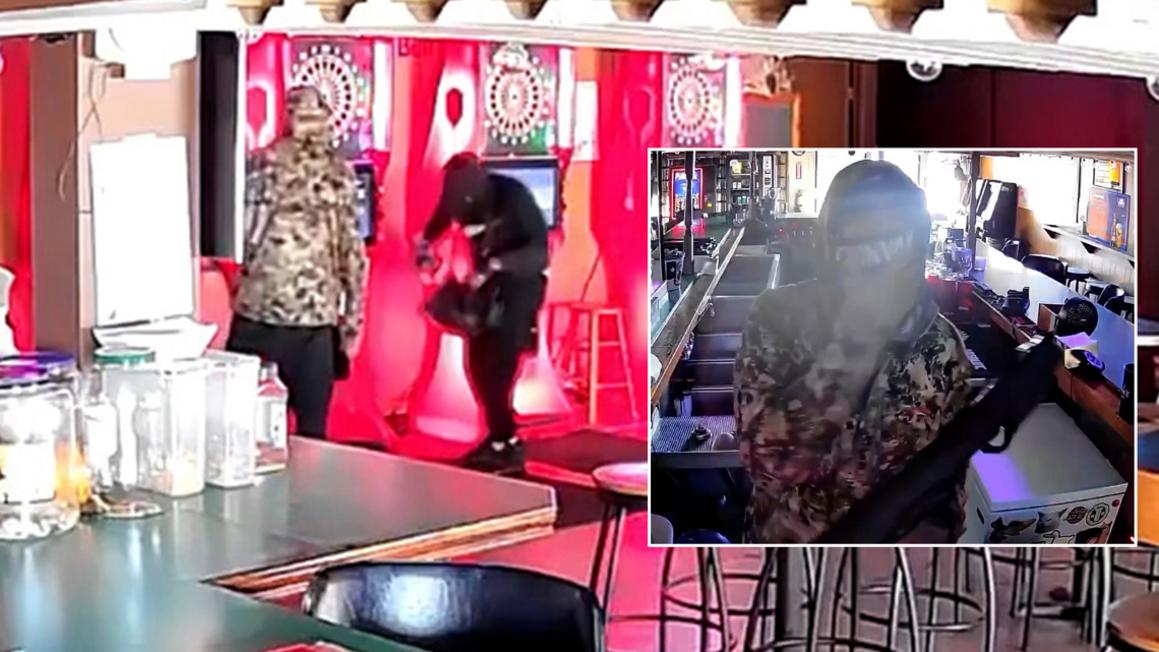 Nghi vấn hai kẻ trộm đột nhập quán bar ở Katy, Texas 1 d0439bf5 e528 4006 ac93