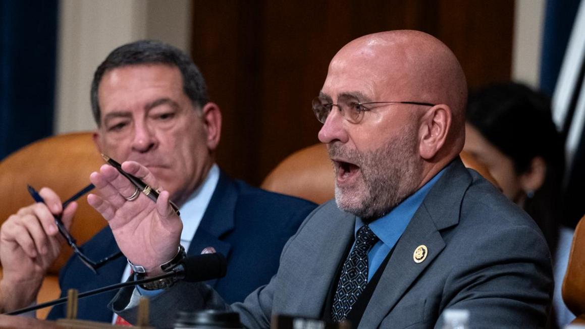 Quốc Hội Mỹ Bỏ Phiếu Yêu Cầu Công Khai Hồ Sơ Jeffrey Epstein, Một Dân Biểu Duy Nhất Phản Đối 1 d2db6adc 89d9 4145 bdf8