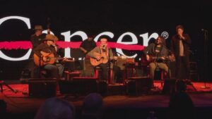 Willie Nelson tham gia chiến dịch của MD Anderson nhằm chấm dứt bệnh ung thư