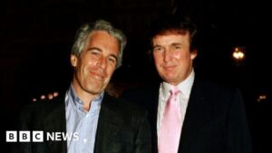 Tài liệu mới về Epstein tiết lộ thông tin liên quan đến Tổng Thống Donald Trump 13 Tài liệu mới về Epstein tiết lộ thông tin liên quan đến Tổng Thống Donald Trump