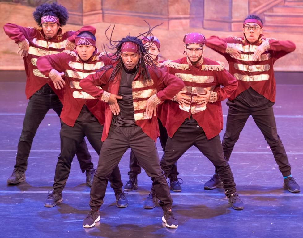 Nhà hát Ba lê Peninsula kêu gọi gây quỹ cho 'Kẹp hạt dẻ' 1 dng l pbtnut wbox 1208